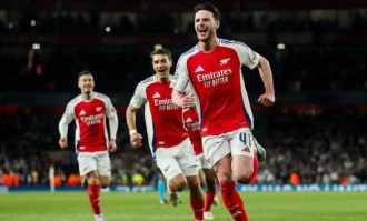 7战全胜创传奇！阿森纳锁定欧冠16强成首支晋级队，攻防统治力拉满