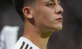 伯纳乌的新王：姆巴佩以42场40球，加冕西甲历史第二人