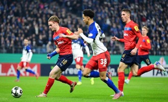 3-5德国杯大冷门，德甲球队遭低级别德乙队淘汰，罚丢2点球酿悲剧